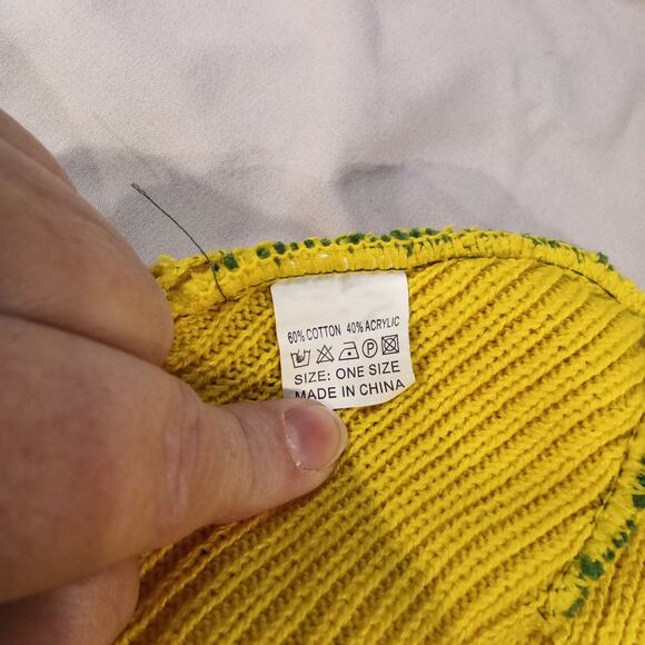 John Deere Green & Yellow Knit Beanie – Youth One Size - Picture 4 of 6